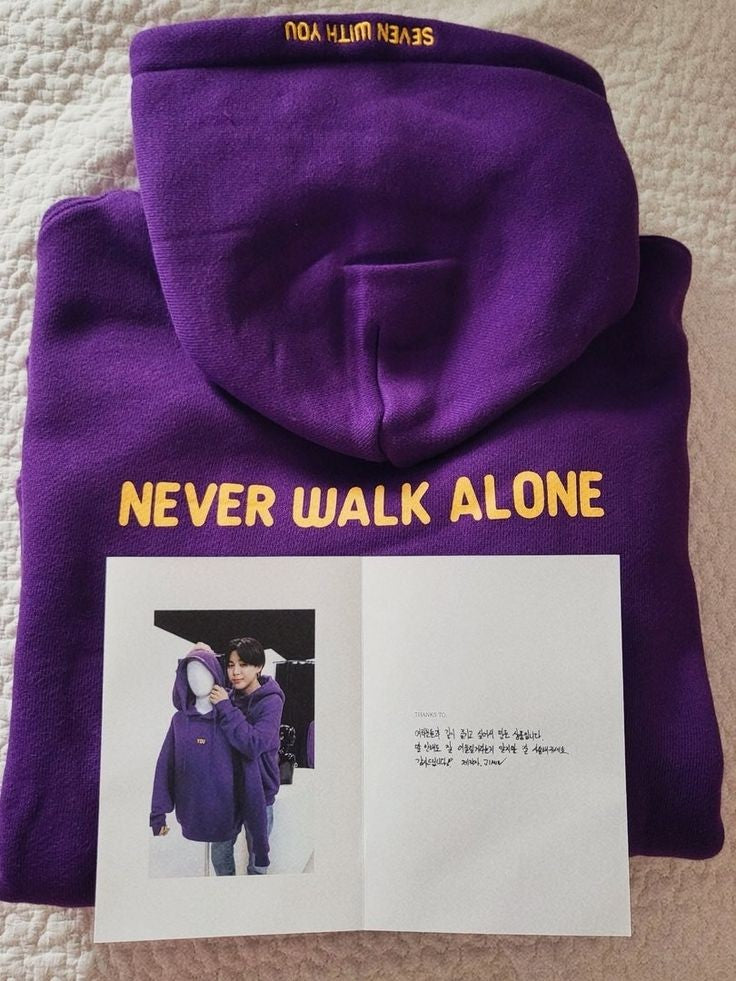 Moletom Jimin You Never Walk Alone