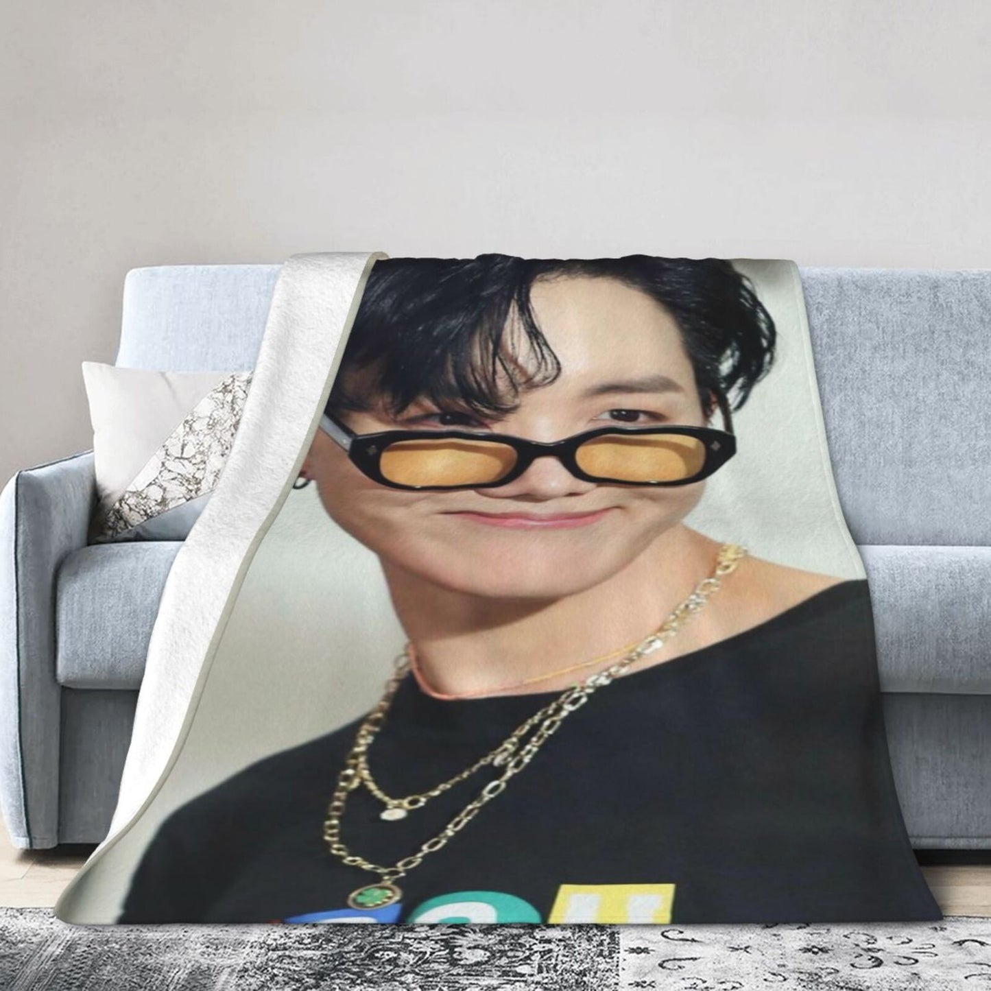 Manta Plush Jhope