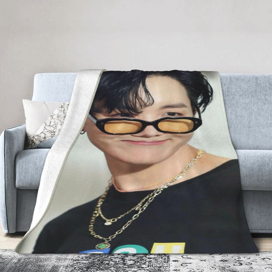 Manta Plush Jhope