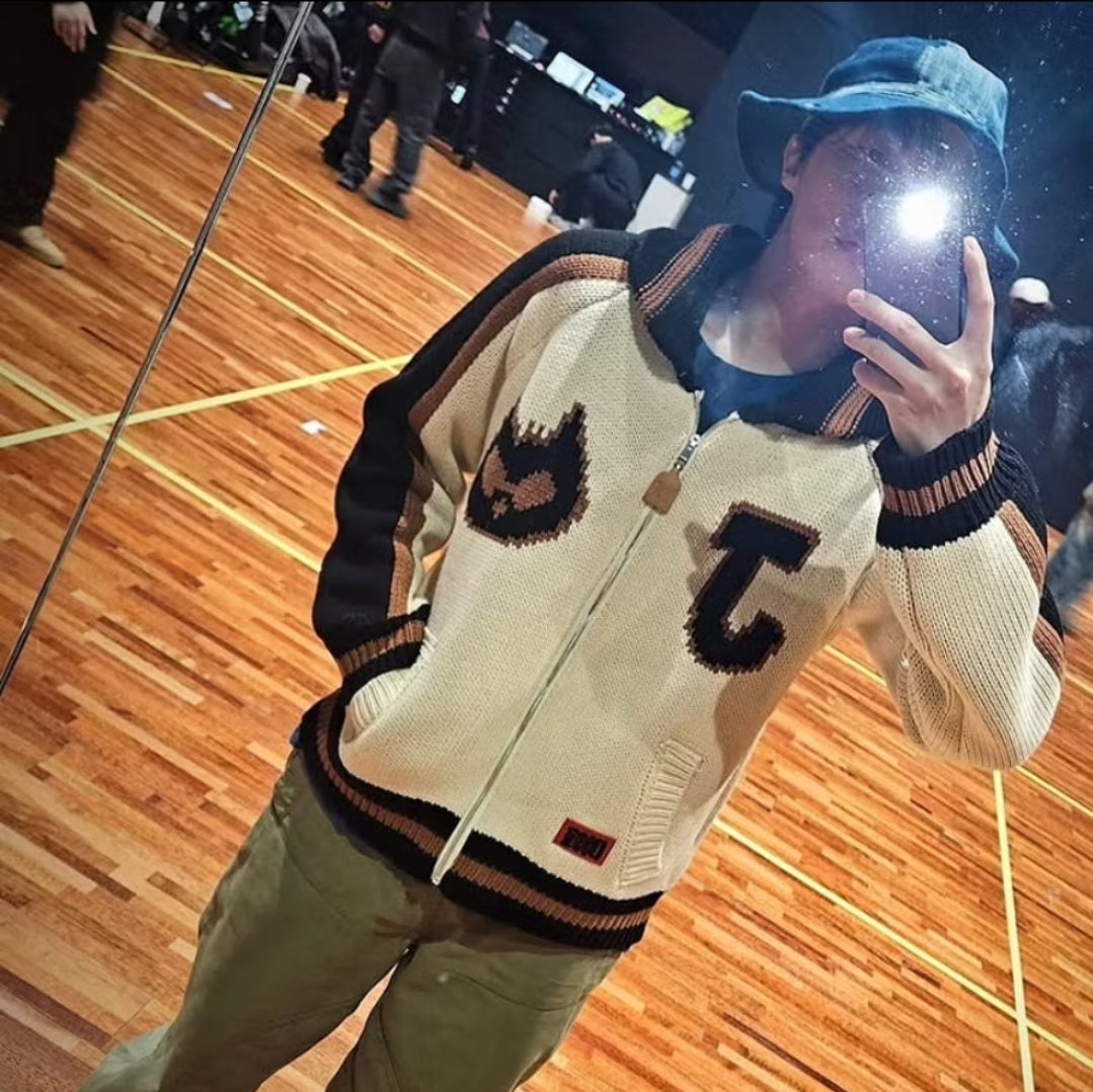 Jaqueta Jhope on the stage