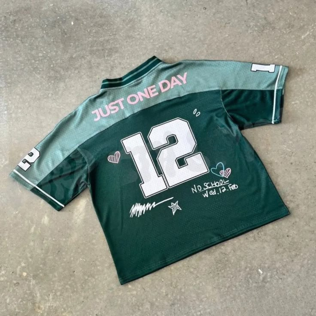 Camiseta Skool Luv Affair