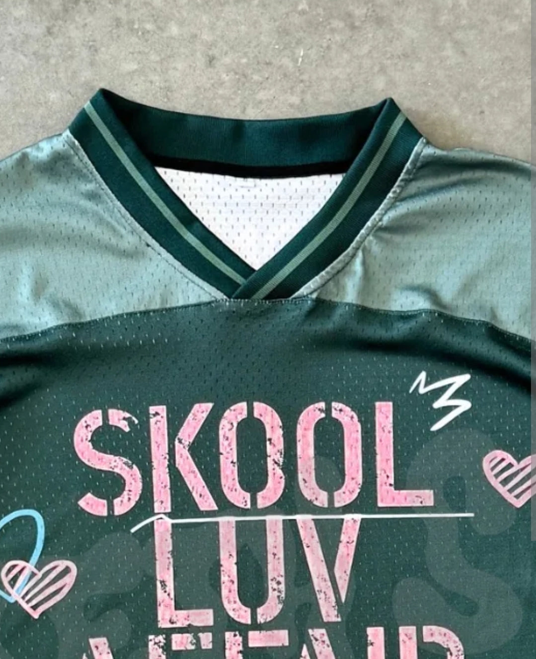 Camiseta Skool Luv Affair